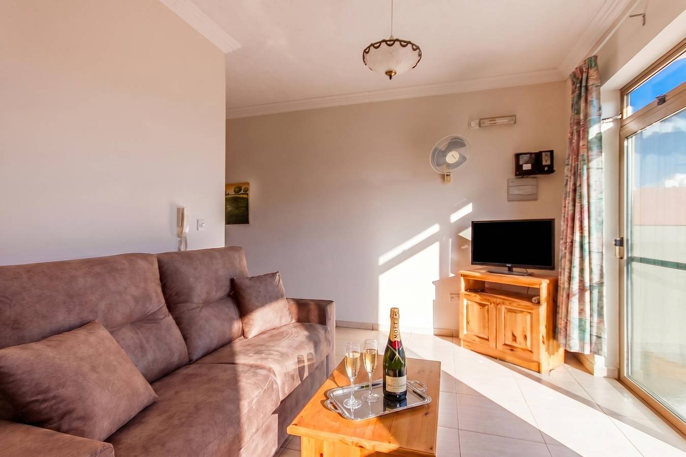 Sunny pool and terrace - Merill nb6 in il-Mellieha, Mellieha