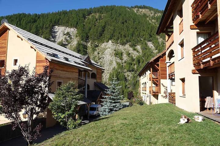 Appartement de vacances pour 6 personnes, avec Terrasse et Piscine