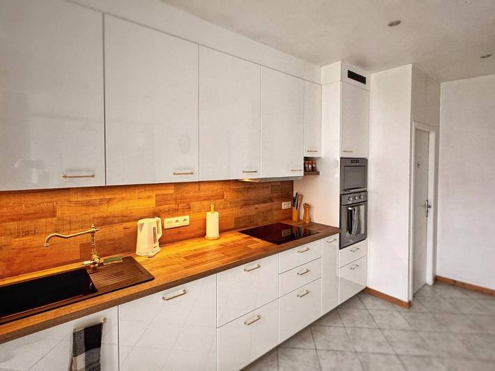 Gîte pour 8 personnes, avec balcon à Saint-Claude (Jura) - 3