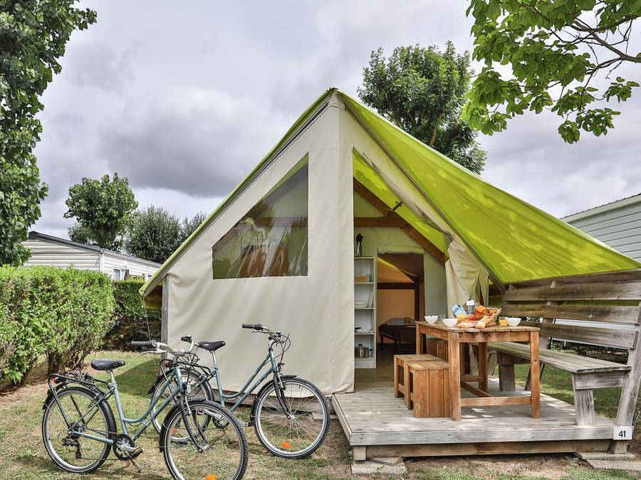 Camping l'Atlantique - Safarizelt 5 personen - Sahari 3 Zimmer 5 Personen Ohne Sanitäranlagen in Angles, Vendée