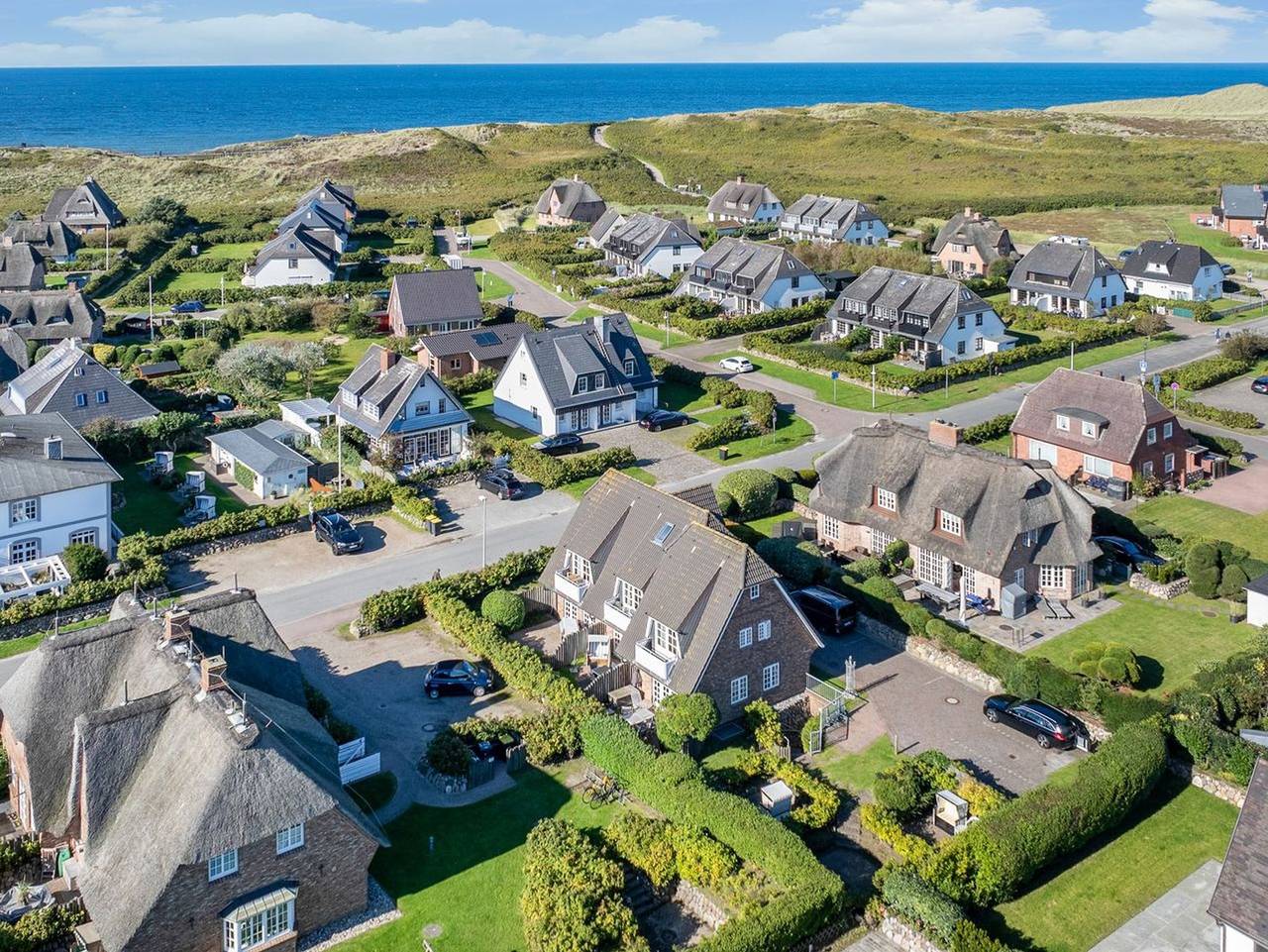 Ganze Ferienwohnung, Friesenhüs App. 2 - Geschmackvoll eingerichtetes Appartement für 4 Personen unweit des Dorfteichs in Wenningstedt, Sylt