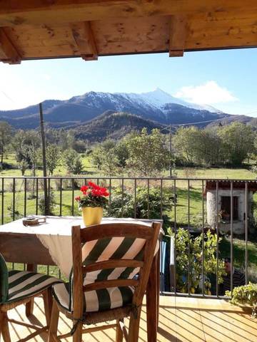Cottage pour 3 personnes, avec vue et jardin, animaux acceptés à Peveragno
