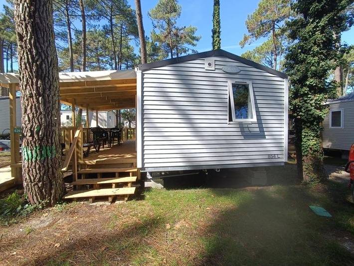 Camping pour 4 personnes, avec jacuzzi et piscine ainsi que jardin et sauna à Seignosse - 2