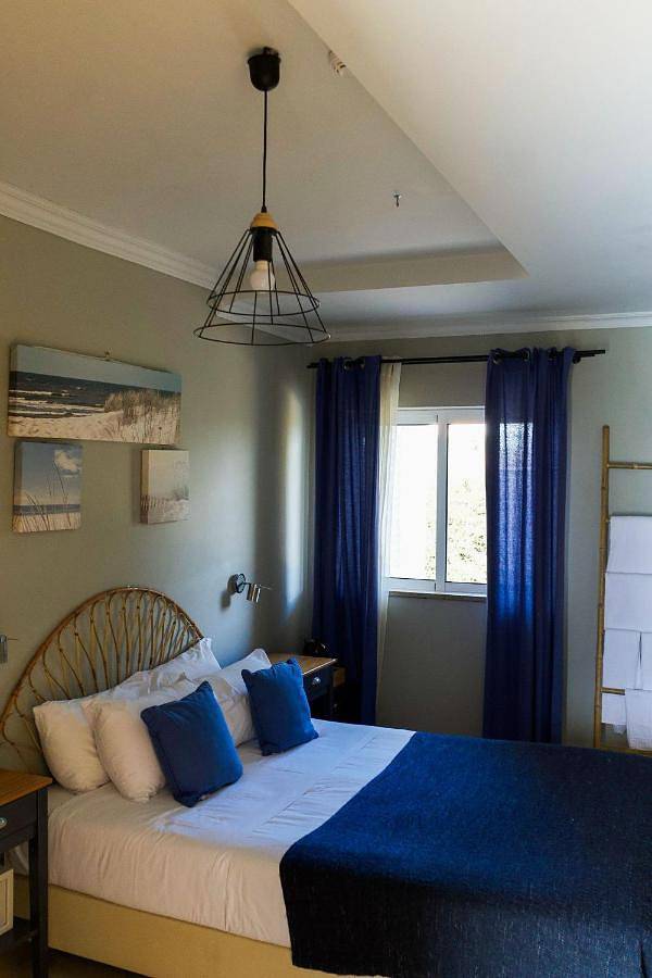 Ferienwohnung für 2 Personen, mit Garten und Pool in Aljezur