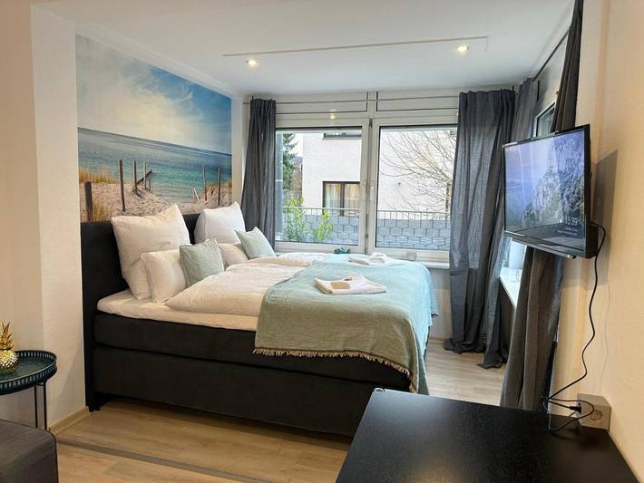 Ferienwohnung für 6 Personen, mit Terrasse und Garten in Leonberg