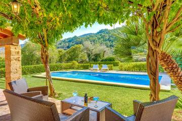 Finca in Torrent de la Vall d'en Marc, Pollença für 8 