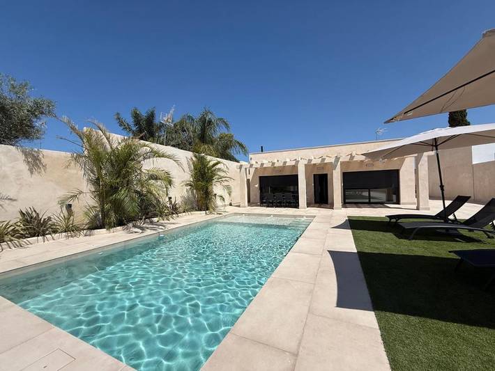 Casa rural para 6 personas, con piscina además de jardín y jacuzzi en Chipiona - 2