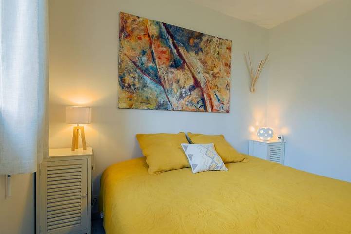 Gîte pour 2 personnes, avec jardin dans Plage de Kerfissien - 4