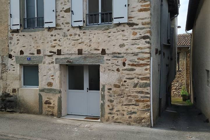 Village house in the Cantal. in Saint-Constant, Aurillac und Umgebung