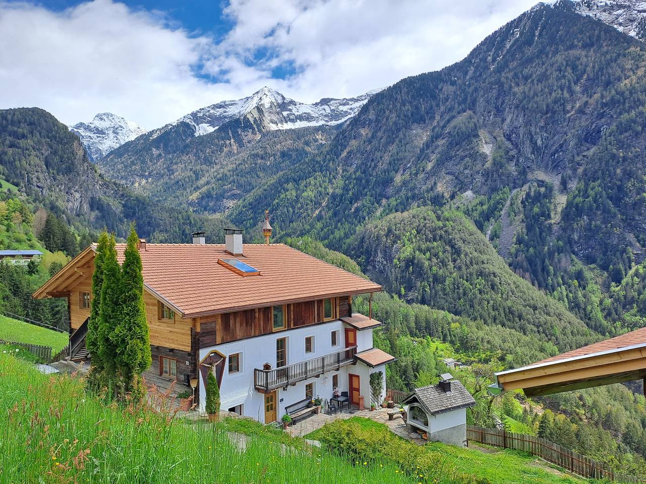 Ganze Wohnung, Apartment 'Wasserfallspitz' – Bergblick, Sonnenbalkon & Bauernhofidylle in Ahornach, Sand in Taufers