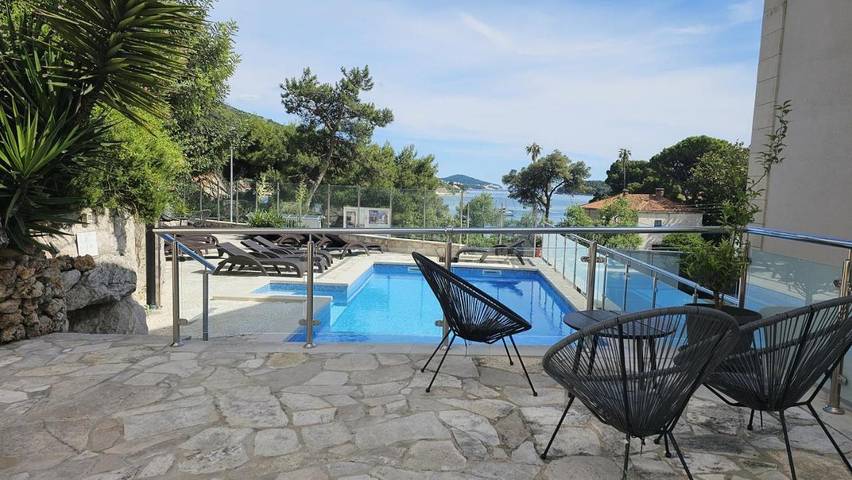 Maison d’hôte pour 2 personnes, avec piscine