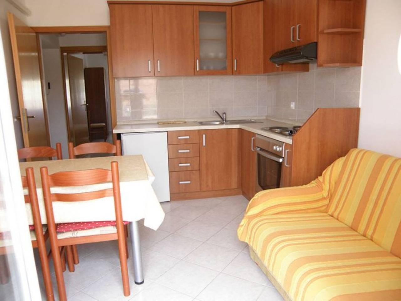 Ganze Wohnung, Apartments Srećko in Kukljica, Uglijan