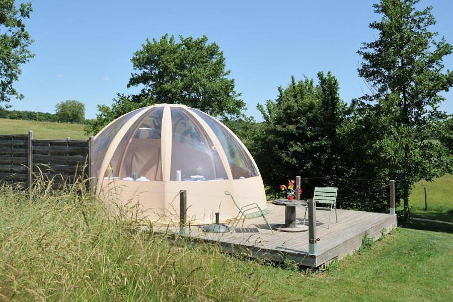 Les Insolites du Domaine de Suzel in Vignieu, Région de La Tour-du-Pin