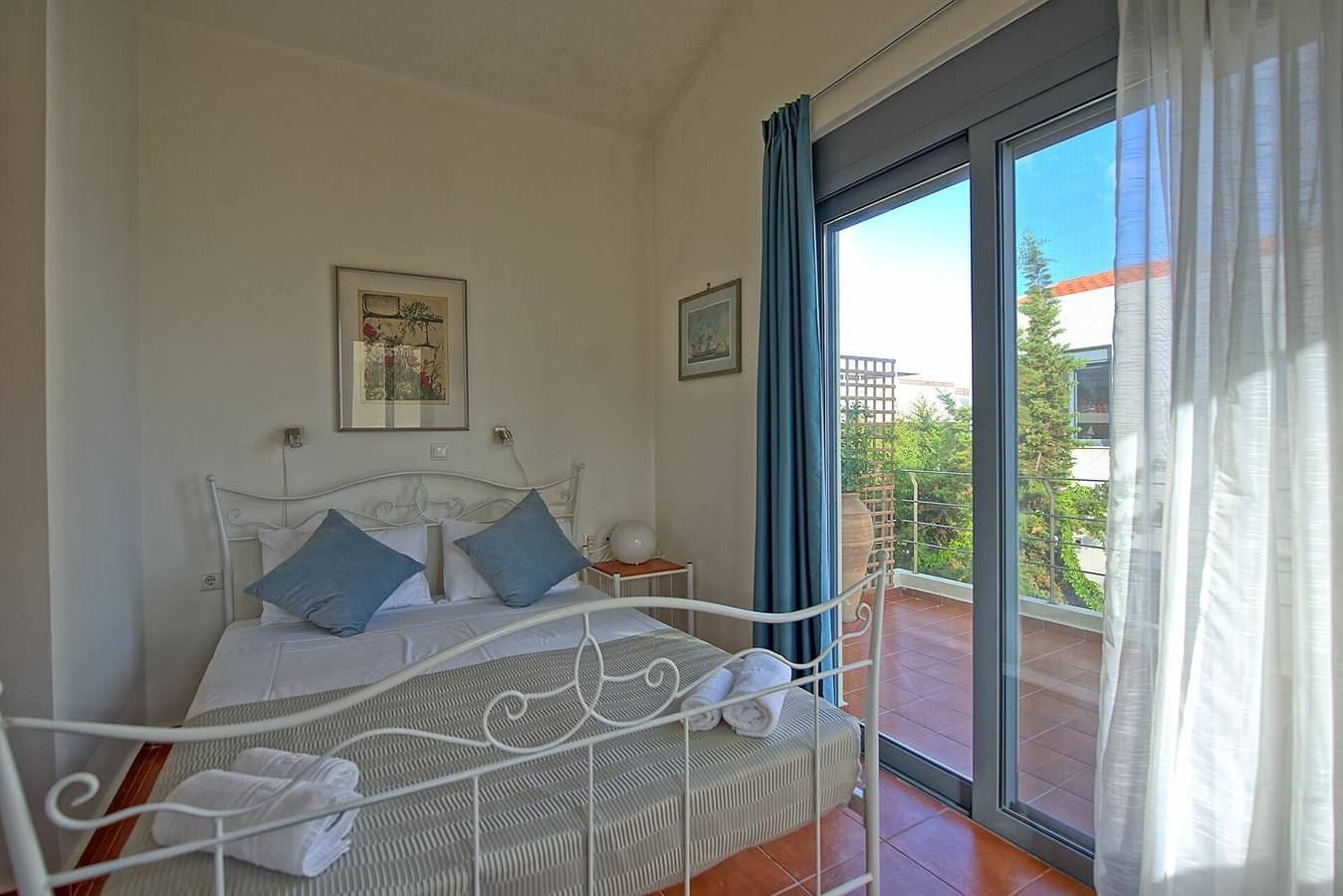 Entire holiday apartment, Houses By The Sea - Kastellina in Almyrida, Vamos