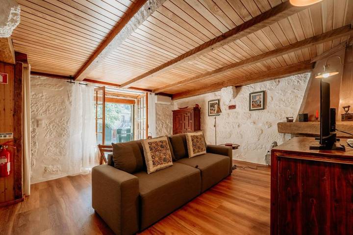 Location de vacances pour 7 personnes, avec piscine ainsi que jardin et vue dans Caniçada - 2