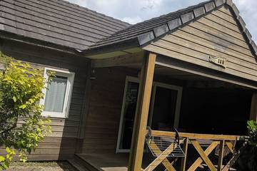 Maison de campagne pour 5 personnes, avec piscine ainsi que sauna et jacuzzi à Lanvellec
