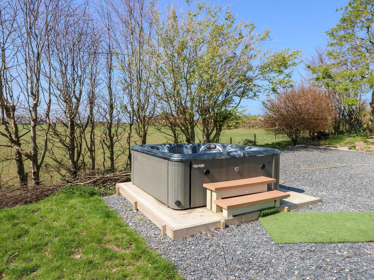 Ty'n Pwll Farm in Nefyn, Gwynedd