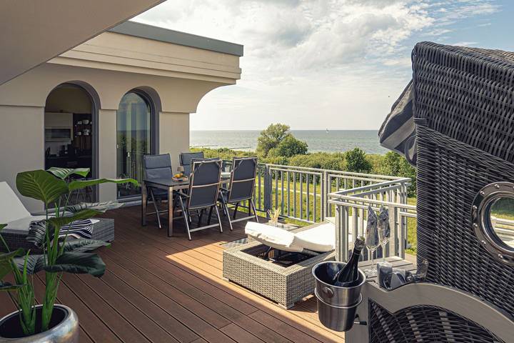 Ganze Wohnung, Villa Deichgraf We 19 Penthouse Wohnung mit Meerblick und Terrasse in Börgerende in Börgerende, Börgerende-Rethwisch