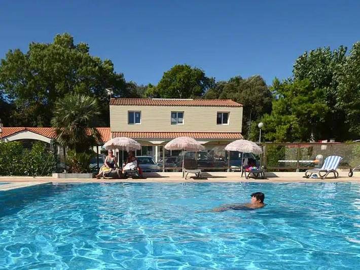 Mobil home pour 4 personnes, avec bassin pour enfant à La Barre-de-Monts - 3
