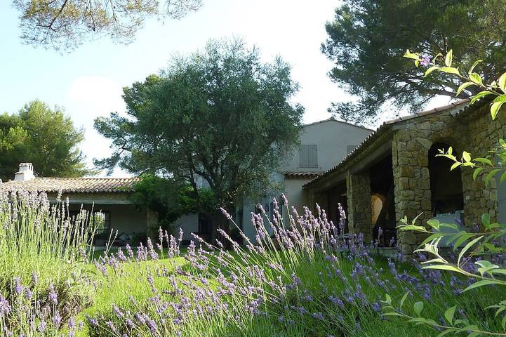 Villa pour 14 personnes, avec jardin à Mouans-Sartoux