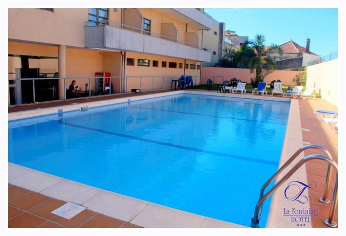 Hotel para 2 pessoas, com jardim e piscina e ainda sauna and jacuzzi em Esmoriz