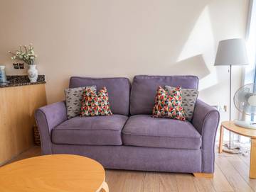 Holiday Rental for 4 People in West Bay, Jurassic Coast, Photo 4