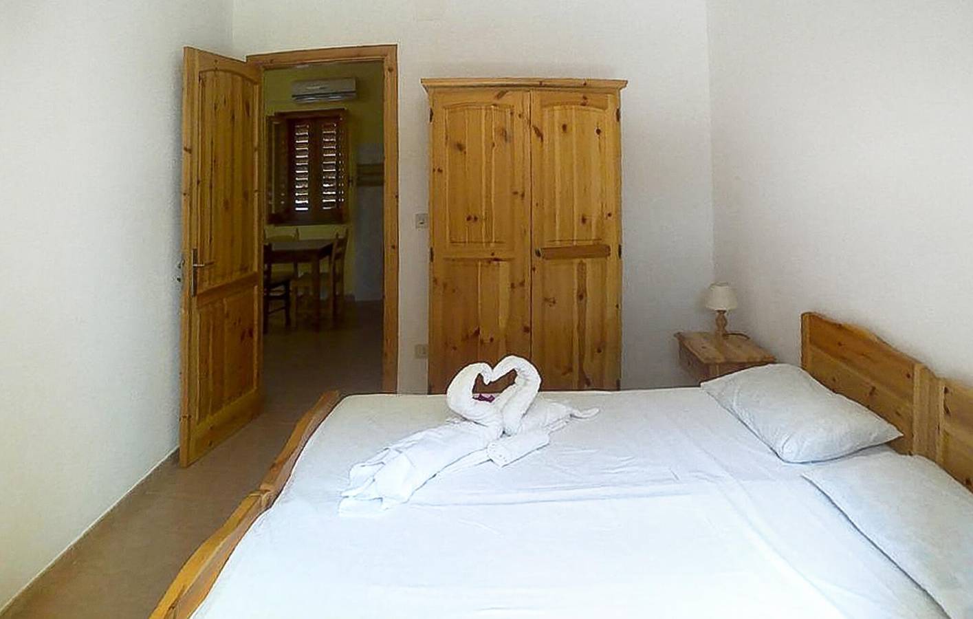 Apartamento vacacional entero, Acogedor apartamento con wifi, aire acondicionado y aparcamiento, a 600 m de la costa in Faro Capo Vaticano, Provincia de Vibo Valentia