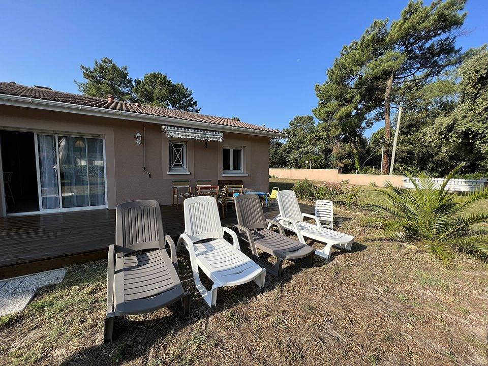 Pleasant villa in quiet area of Soulac / Mer in Soulac-sur-Mer, Parque natural regional del Médoc