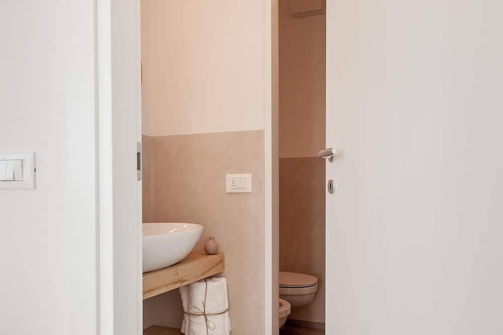 Entire apartment, Awesome apartment in Moneglia with house sea view in Moneglia, Riviera di Levante