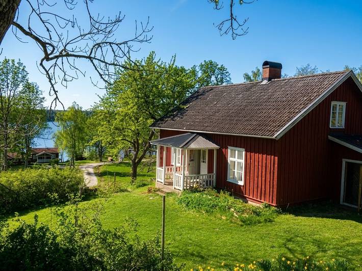 Hus för 6 Personer med trädgård in Mellerud, Dalsland