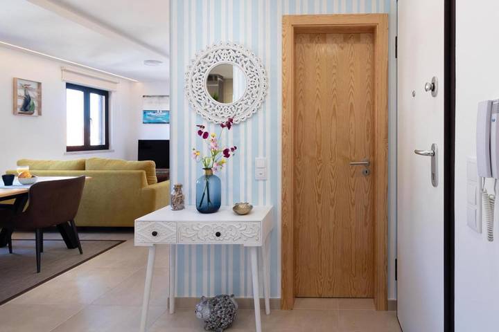 Ferienwohnung für 4 Personen, mit Ausblick und Balkon - 1