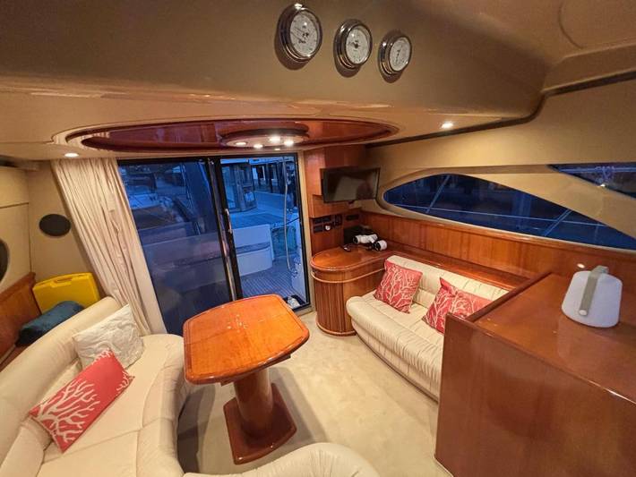 Bateau pour 4 personnes en Corse - 2