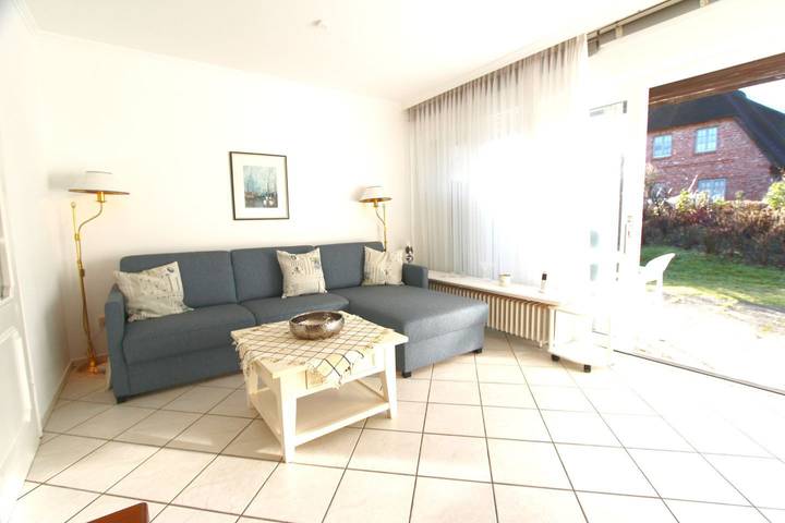 Ferienwohnung für 4 Personen, mit Terrasse in Wenningstedt - 2