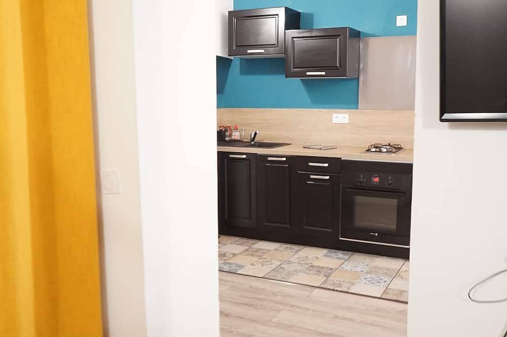 Appartement entier, T2 Saint Angelo rénové au pied de la Citadelle in Bastia, Cap Corse