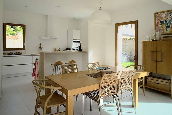 Maison de vacances pour 6 personnes, avec jacuzzi ainsi que jardin et terrasse
