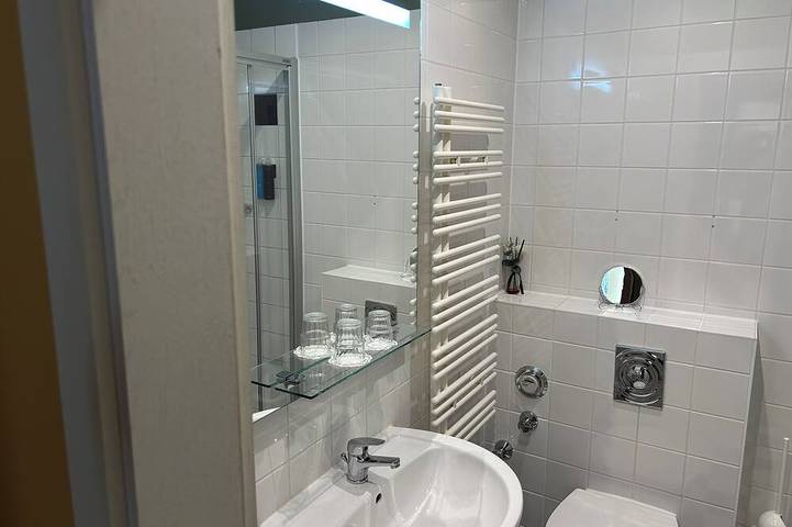 Ferienwohnung für 2 Personen, mit Sauna und Garten sowie Balkon in Fürstenberg/Havel - 4