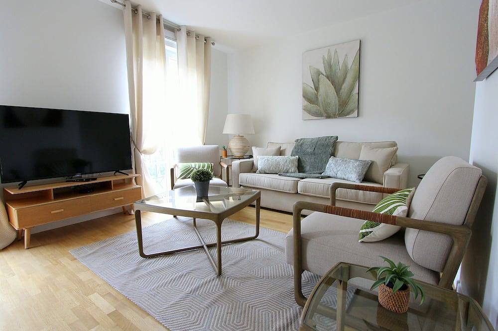 Appartement entier, Bourbon1 ~ Trip to Disneyland for 6 people in Serris, Seine-et-Marne