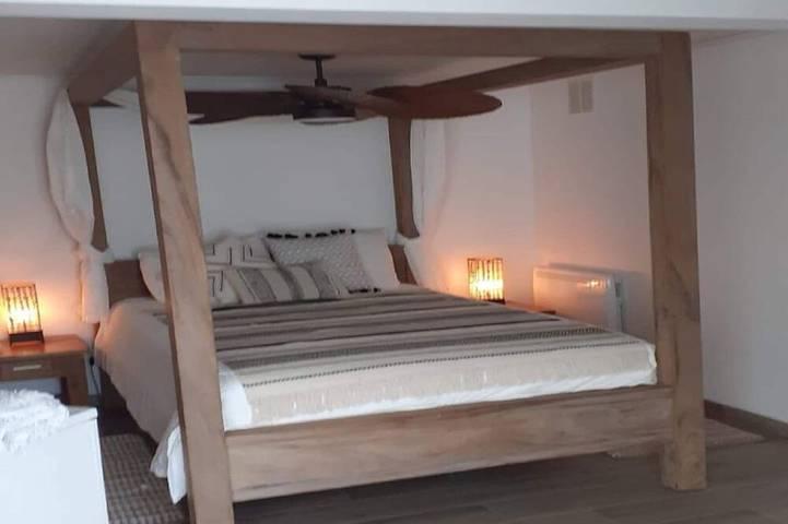 Location de vacances pour 13 personnes, animaux acceptés à Caniac-du-Causse - 2