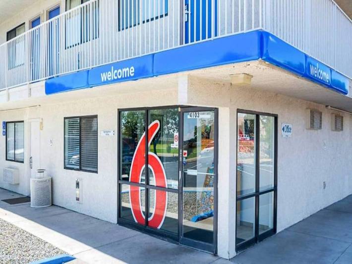 Apartamento entero, 1 cama doble | accesible para personas con movilidad reducida | bañera in Pueblo (desambiguación), Condado de Pueblo