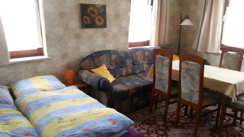Appartement entier, Appartement de vacances pour 5 personnes (env. 65 m²) à Wutha-Farnroda in Wartburg, Wutha-Farnroda