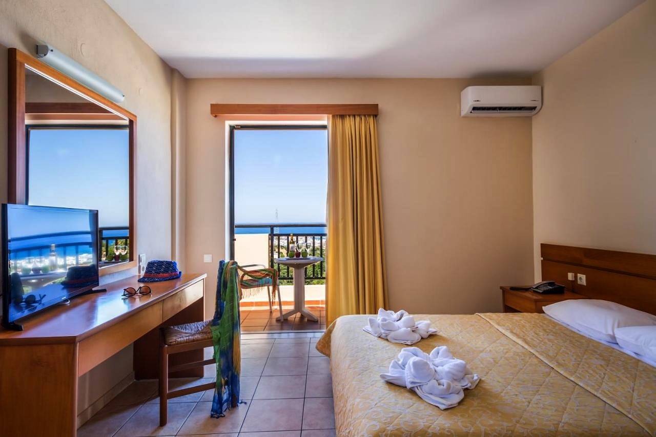 Appart’hôtel pour 3 personnes avec jacuzzi in Koutouloufari, Région d'Iraklio-Héraklion