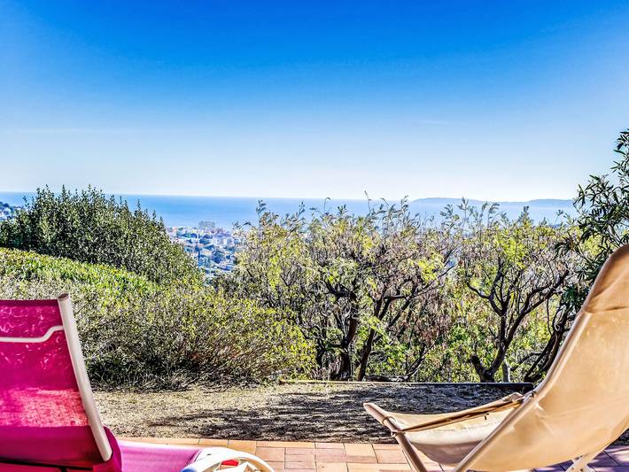 Ferienhaus für 8 Personen, mit Garten und Terrasse sowie Ausblick in Bormes-les-Mimosas - 4