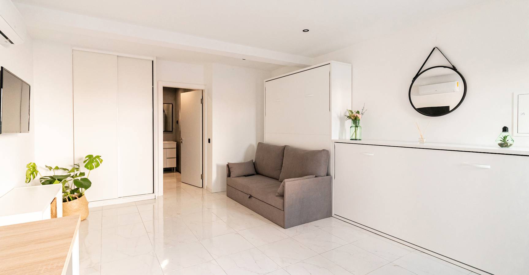 Studio entier, Studio 'Mi Casa Es Su Casa Nº1' avec Wi-Fi et climatisation in Albufeira, District de Faro