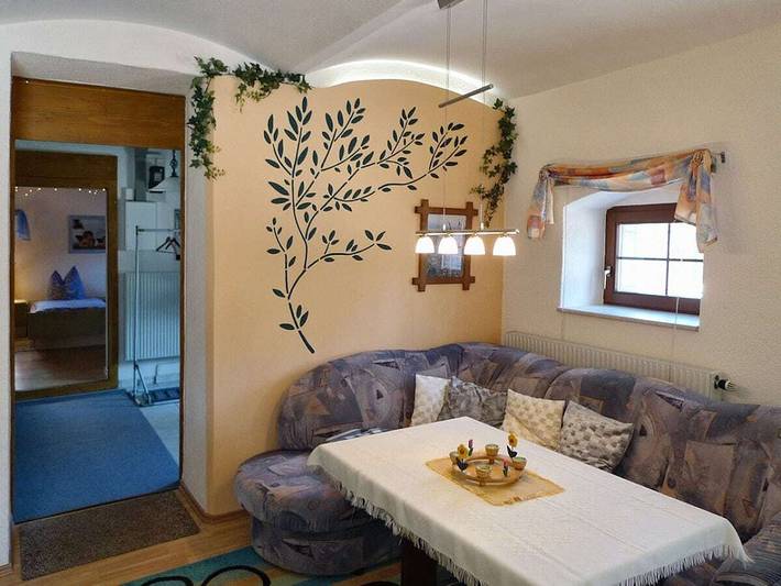 Ferienwohnung mit 1 Schlafzimmer in Bärenstein, Erzgebirge