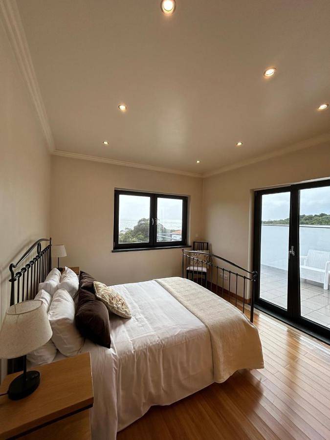 Casa de férias para 8 pessoas, com jardim e vista, com animais de estimação em Angra do Heroísmo