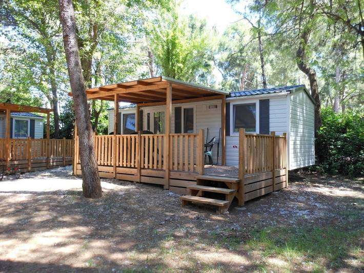 Vakantiehuis voor 6 personen, with Terras and Whirlpool as well as Zwembad in Punta Sabbioni