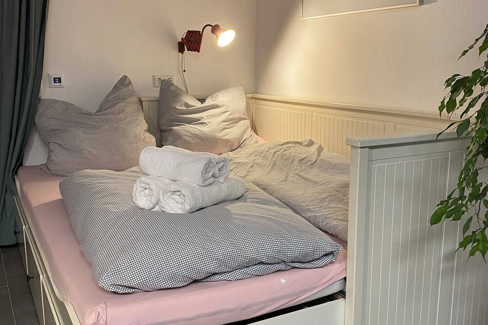 Ganze Wohnung, Gemütlich! Schwarzwald-Suite mit privater Sauna & Barfußterrasse am Feldrand 🩵 in Altensteig, Nordschwarzwald