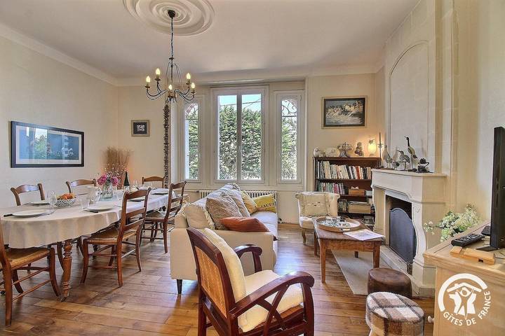 Gîte pour 7 personnes, avec Terrasse à Lancieux - 2