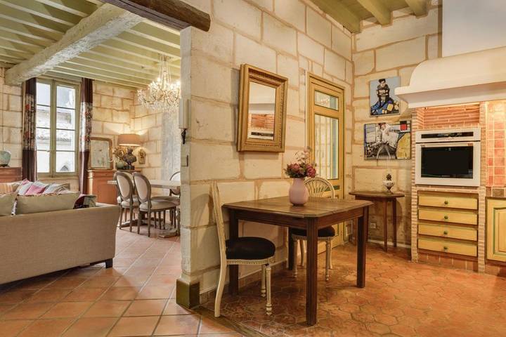 Location de vacances pour 6 personnes, avec vue et jardin à Lormont - 4
