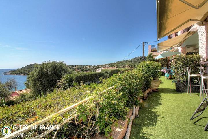Gîte pour 6 personnes, avec Terrasse et Vue